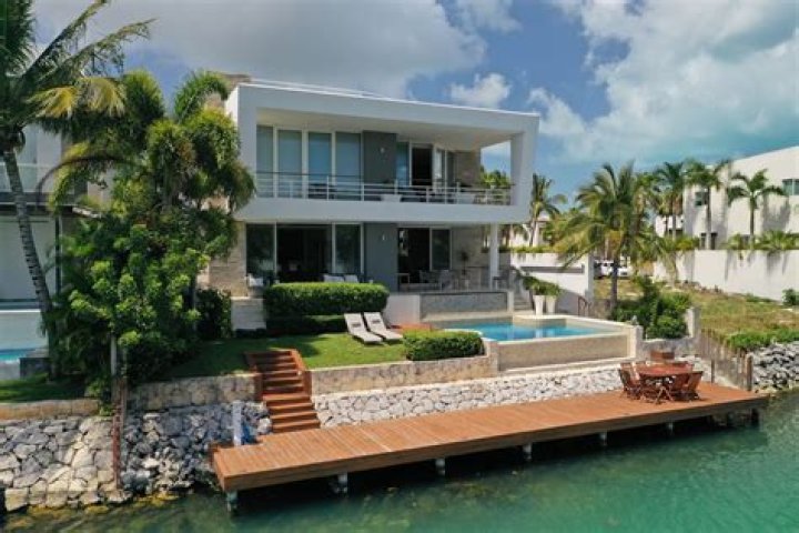 Discover Your Dream Home: Singer Island Houses For Sale