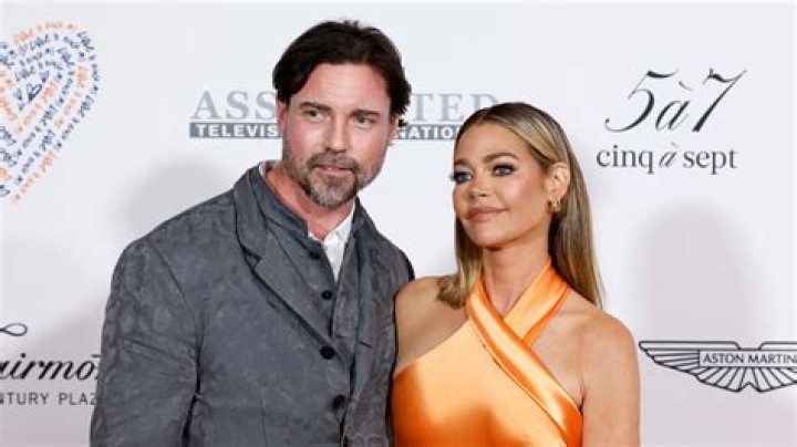 Unveiling The Truth: Is Alex Wagner Still Married?